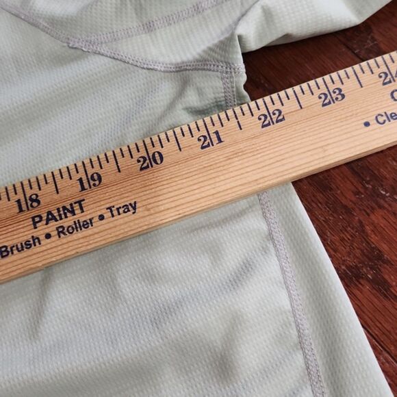 Janji Men's Helio Tech Long Sleeve Tee, Light Soft Green, Size L - Picture 6 of 7